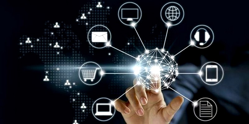 Какие отрасли экономики получили большие выгоды от использования нейросетей?